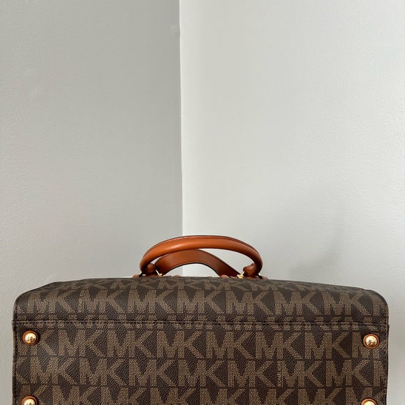 NEW MICHAEL KORS Hamilton Signature Large Tote Satchel Shoulder Bag Brown - Picture 7 of 8